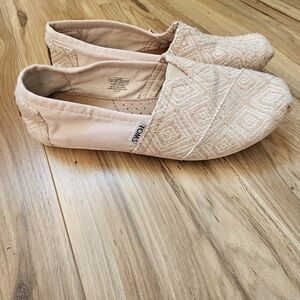 TOMS Whisper White  Women's Classic Woven Slip-On Shoes Size 7